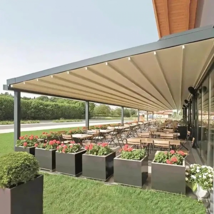 Mái Bạt Xếp Quán Cafe Tự Động